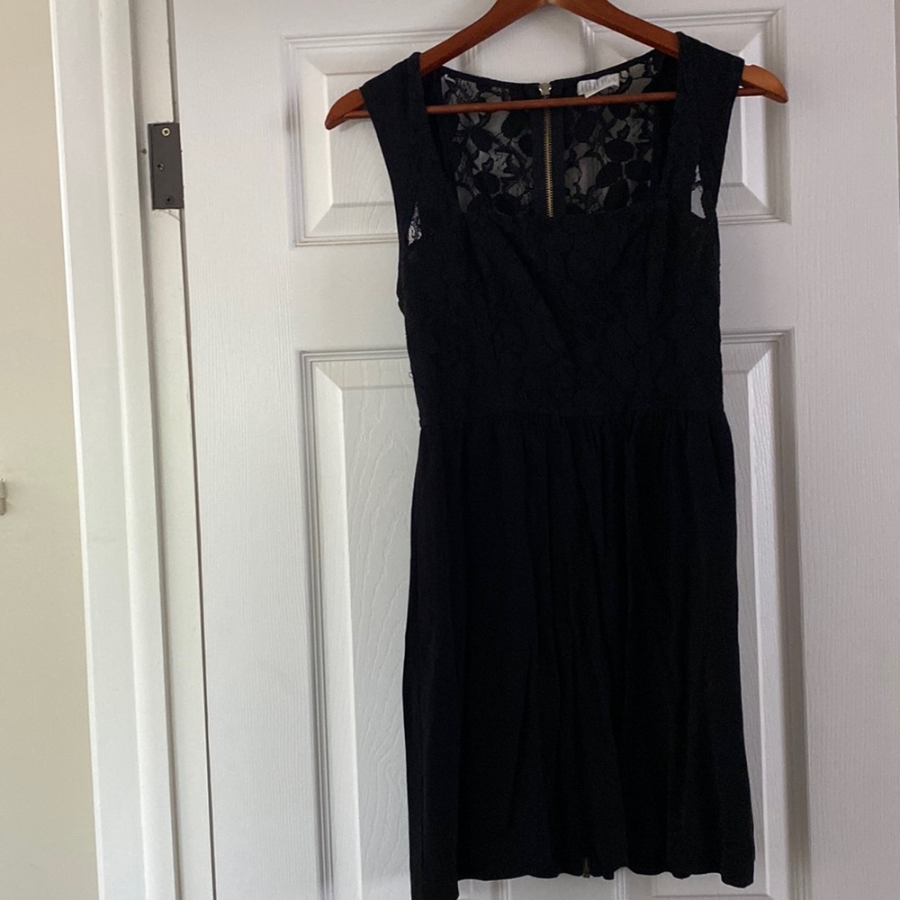 Cooperative - Lace Back Zipper Dress - Black